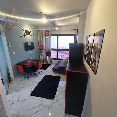 Apartmán بورتو سعيد - Porto Said 'Ezbet Shalabi el-Rudi Exteriér fotografie